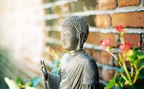 佛教中的色是指女人吗？不要误解佛教色的意思！