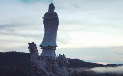 受五戒、菩萨戒的条件