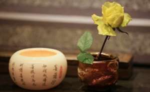对治恶境：黄忠昌居士遭遇的两个小故事